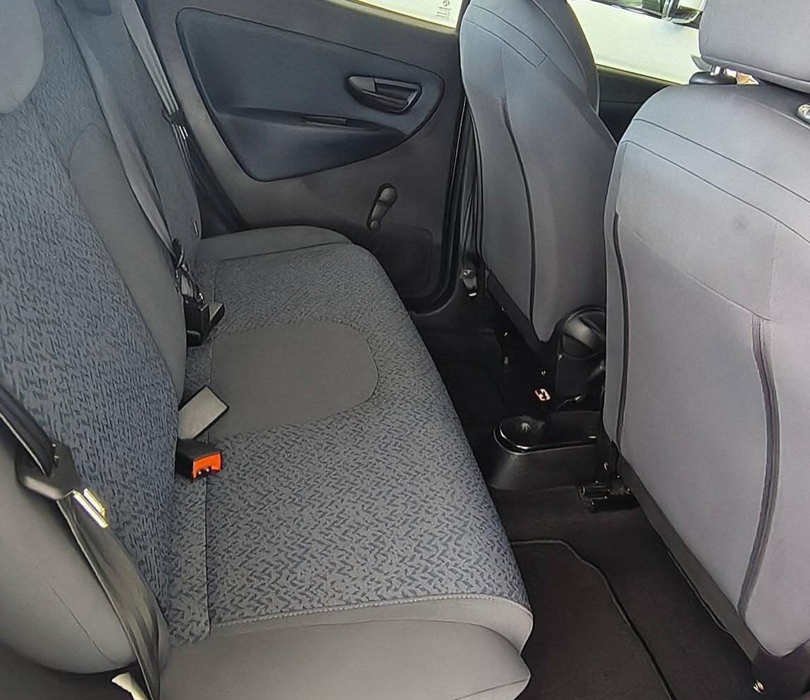 Lancia Ypsilon 1.0 FireFly 5 porte S&S Hybrid Gold