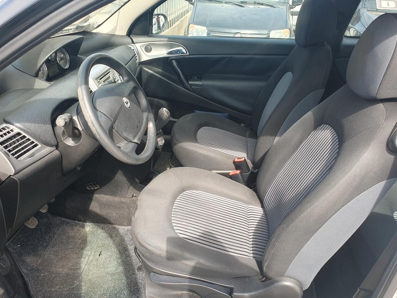 Lancia Ypsilon 1.3 MJT 75 CV Neopatentati 2007