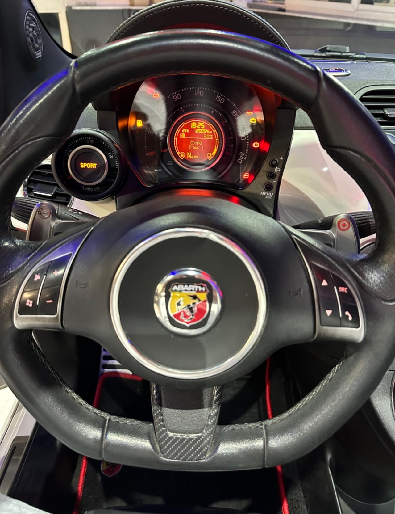 Abarth 500 C 1.4 Turbo T-Jet MTA Bicolore 180Cv