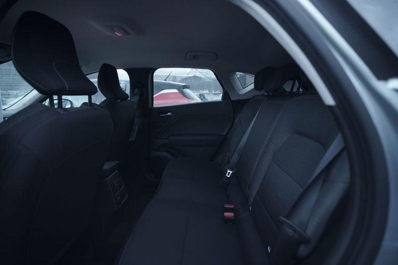 Renault Captur 1.6 E-Tech hybrid Zen 145cv auto