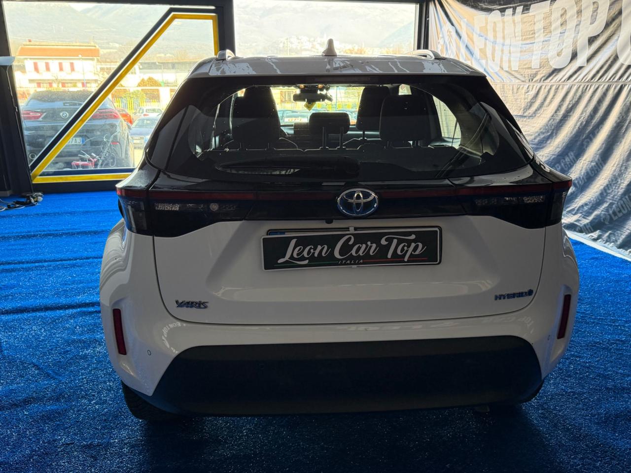 Toyota Yaris Cross 1.5 Hybrid 5p. E-CVT AWD-cambio automatico