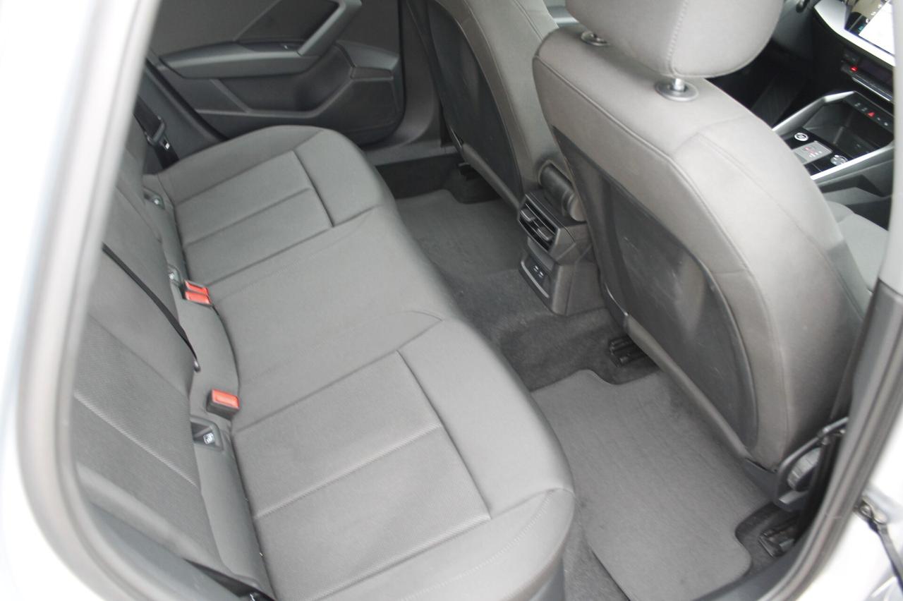 Audi A3 35 TDI S tronic Business Advanced