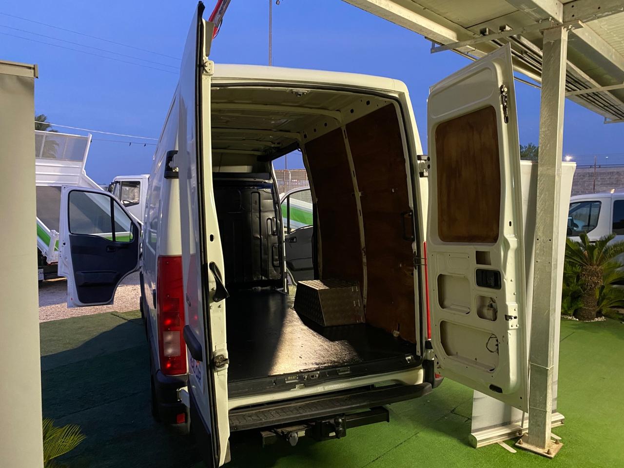 Iveco Daily 3.0 35C14 Gemellato