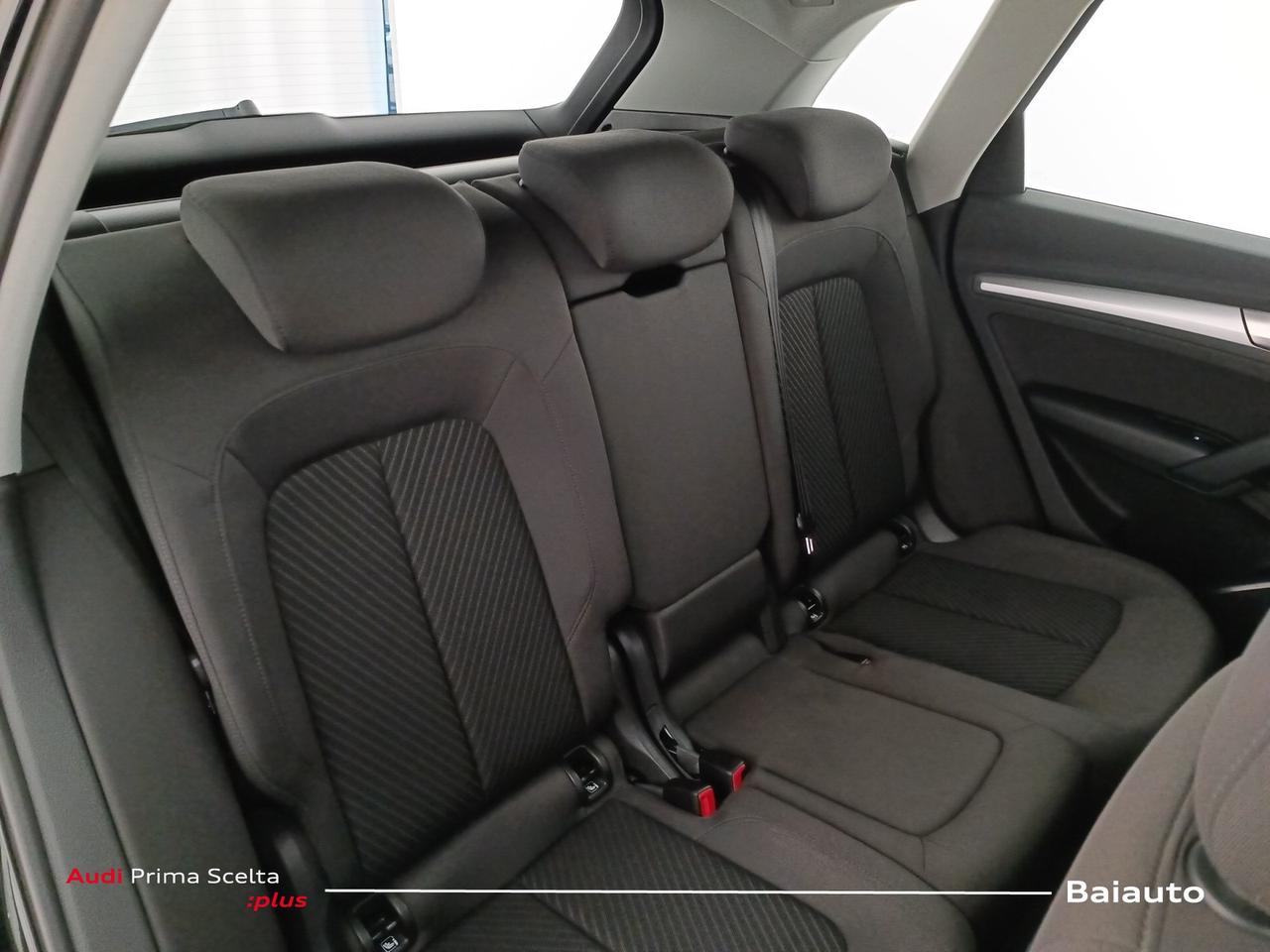 Audi Q5 35 2.0 tdi mhev 12v business s tronic