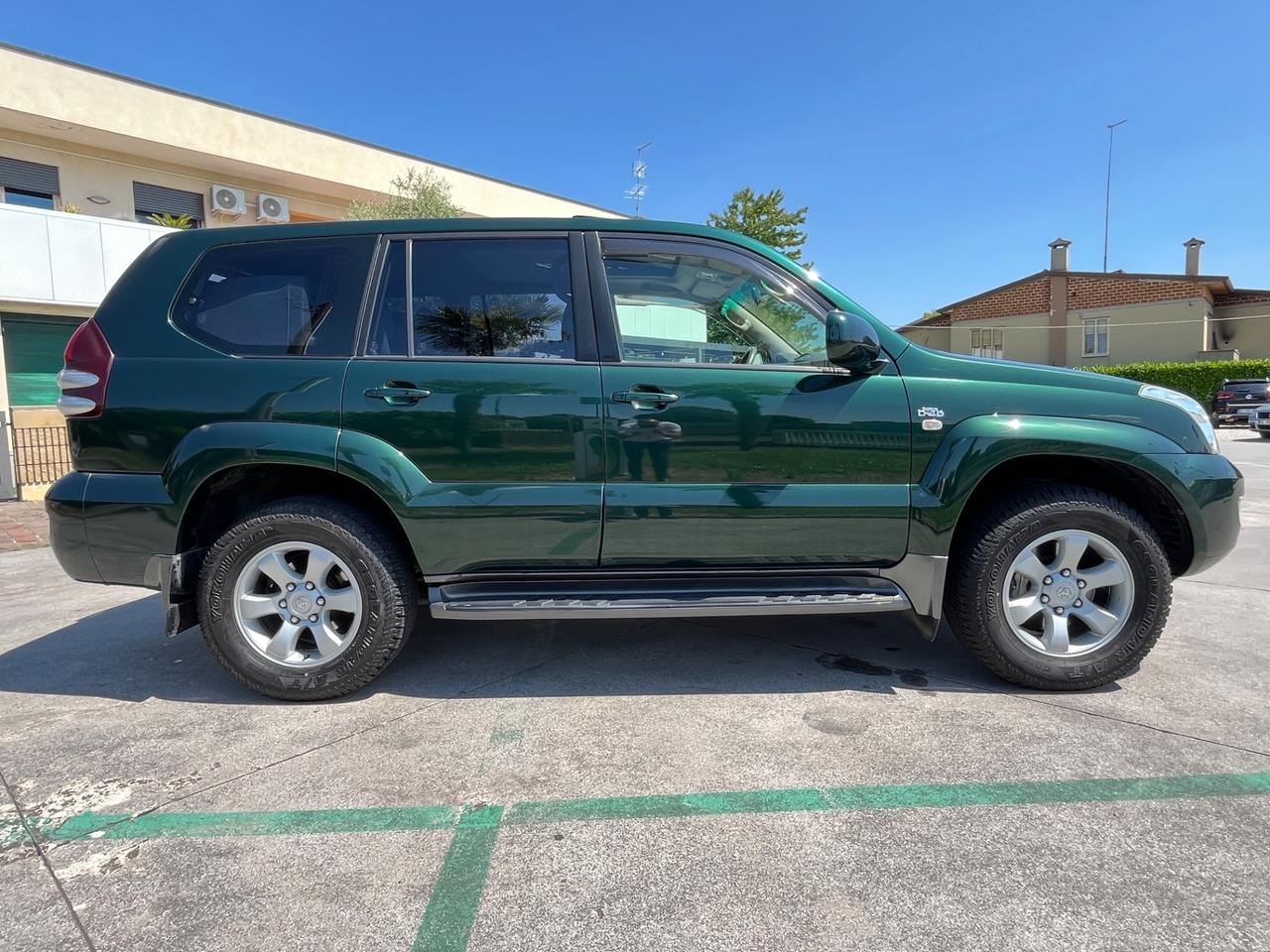 Toyota Land Cruiser 3.0 D-4D 16V cat 5 porte aut. Wagon