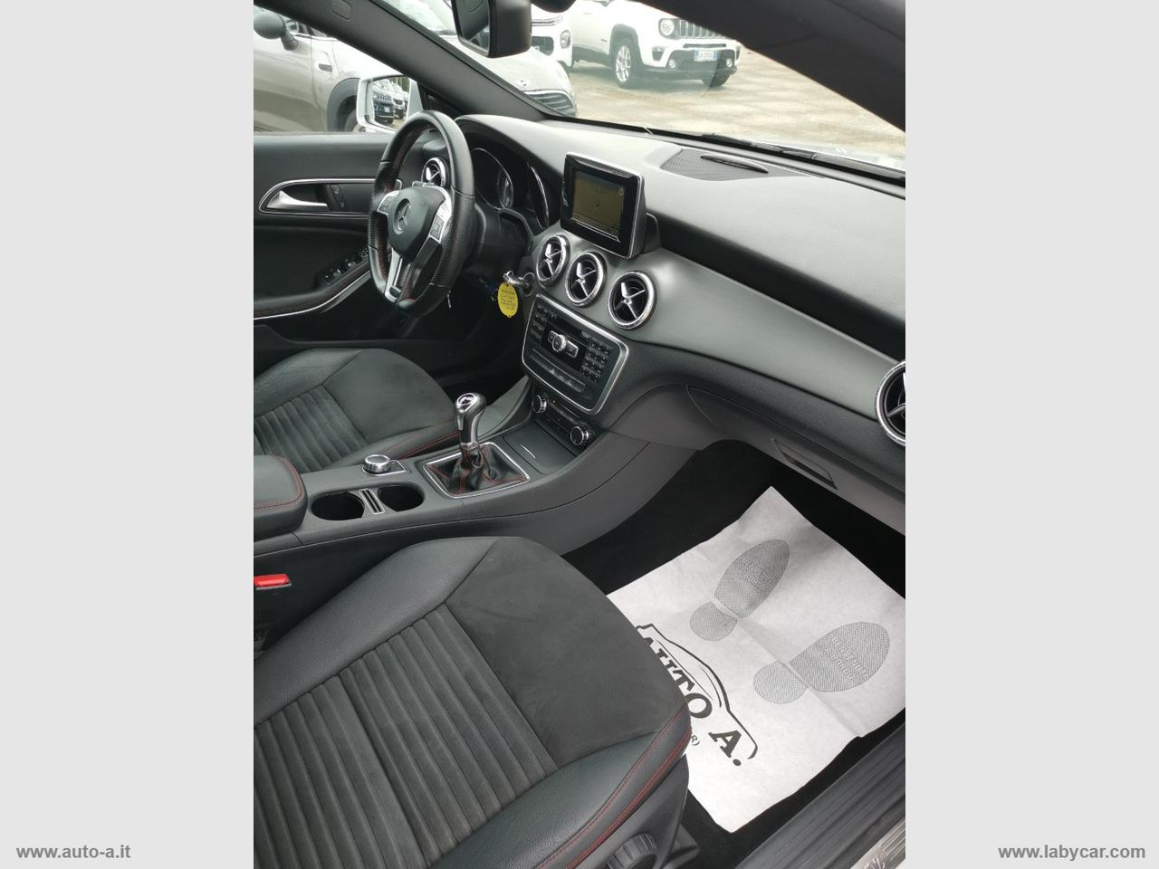 MERCEDES-BENZ CLA 200 d Premium