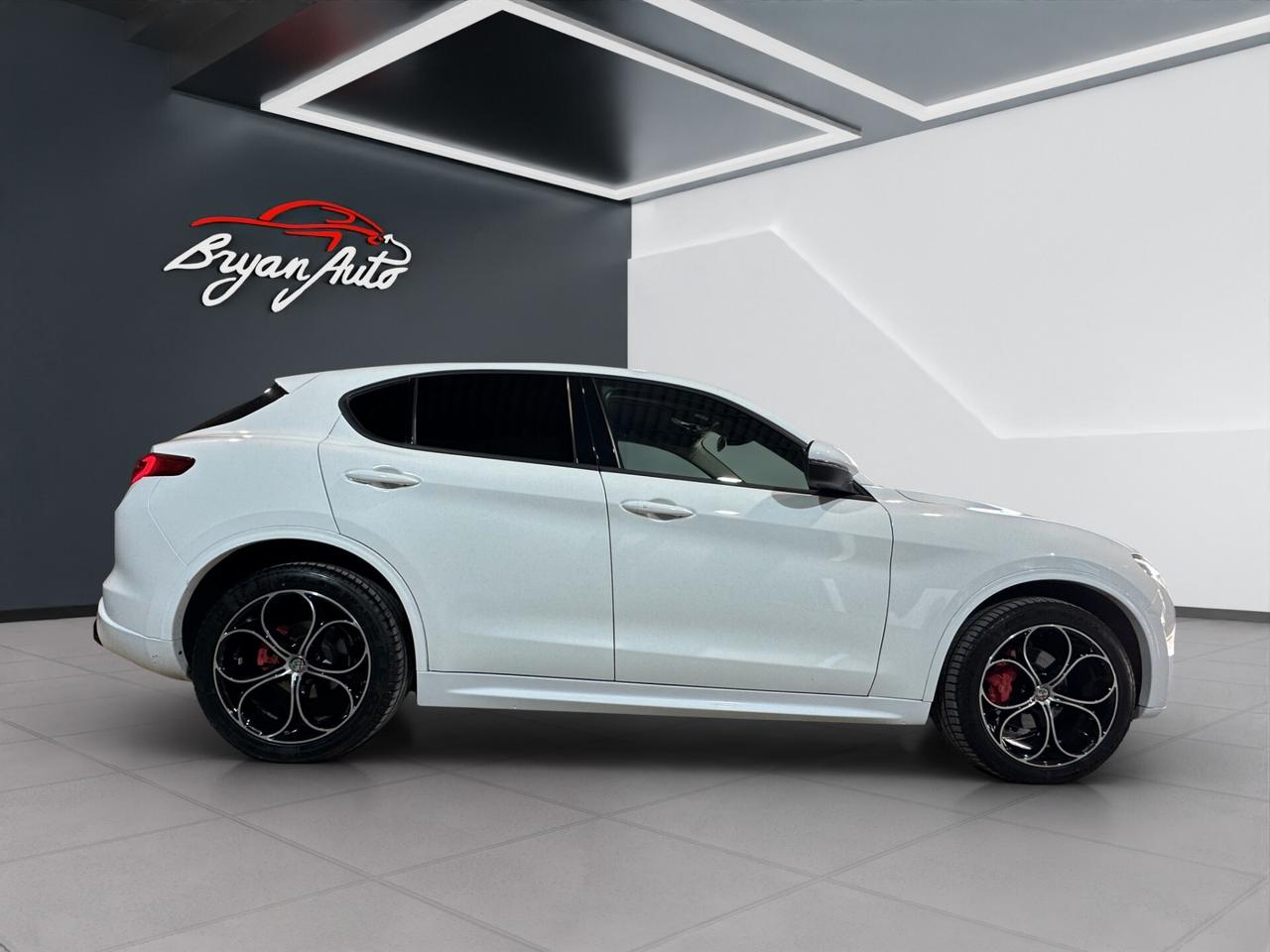 Alfa Romeo Stelvio 2.2 Turbodiesel 190 CV AT8 Q4 Business