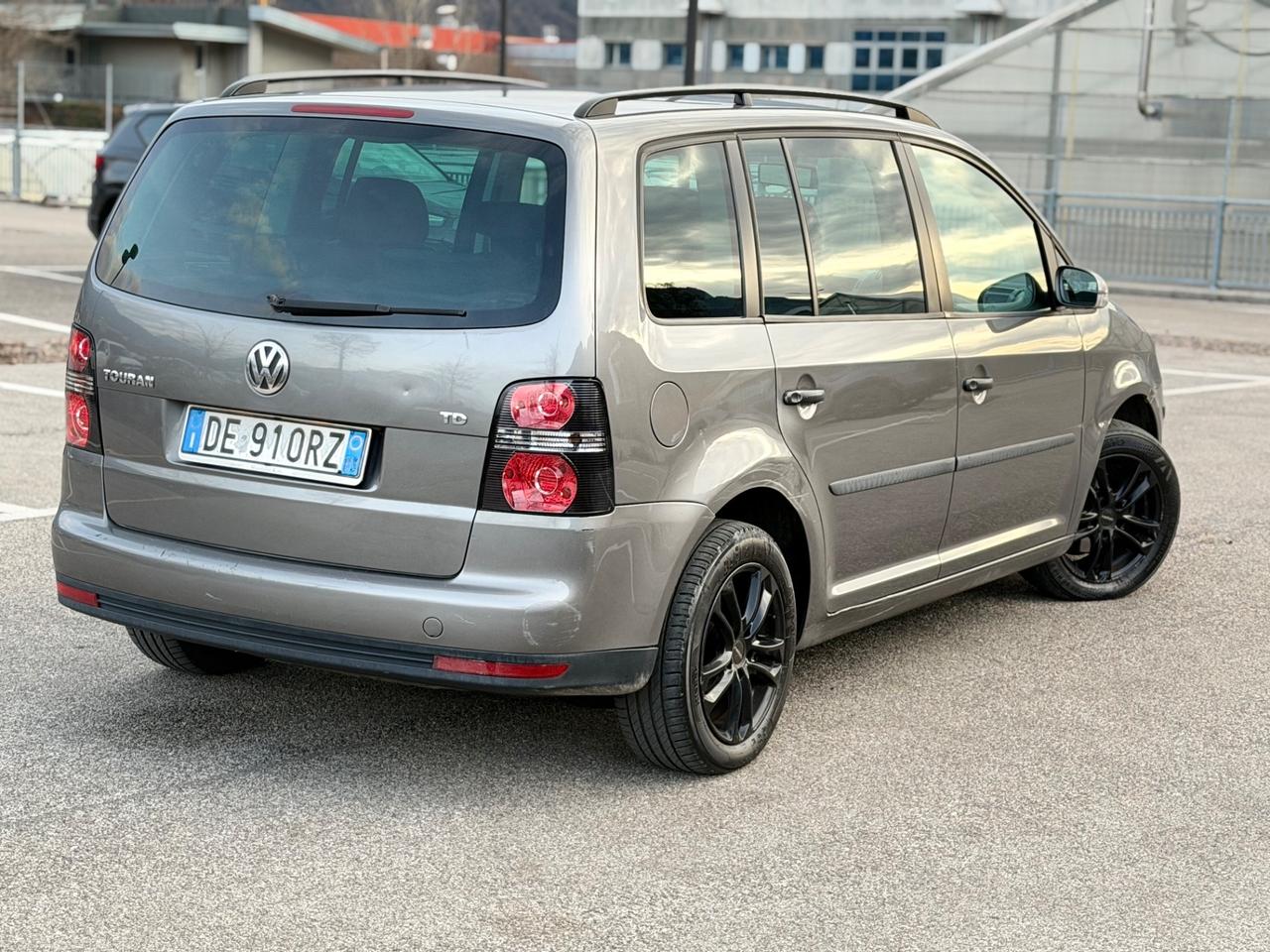 Volkswagen Touran 1.9 TDI 105CV OK NEOPATENTATI
