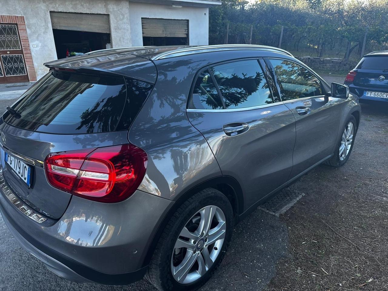 Mercedes-benz GLA 200 d Premium