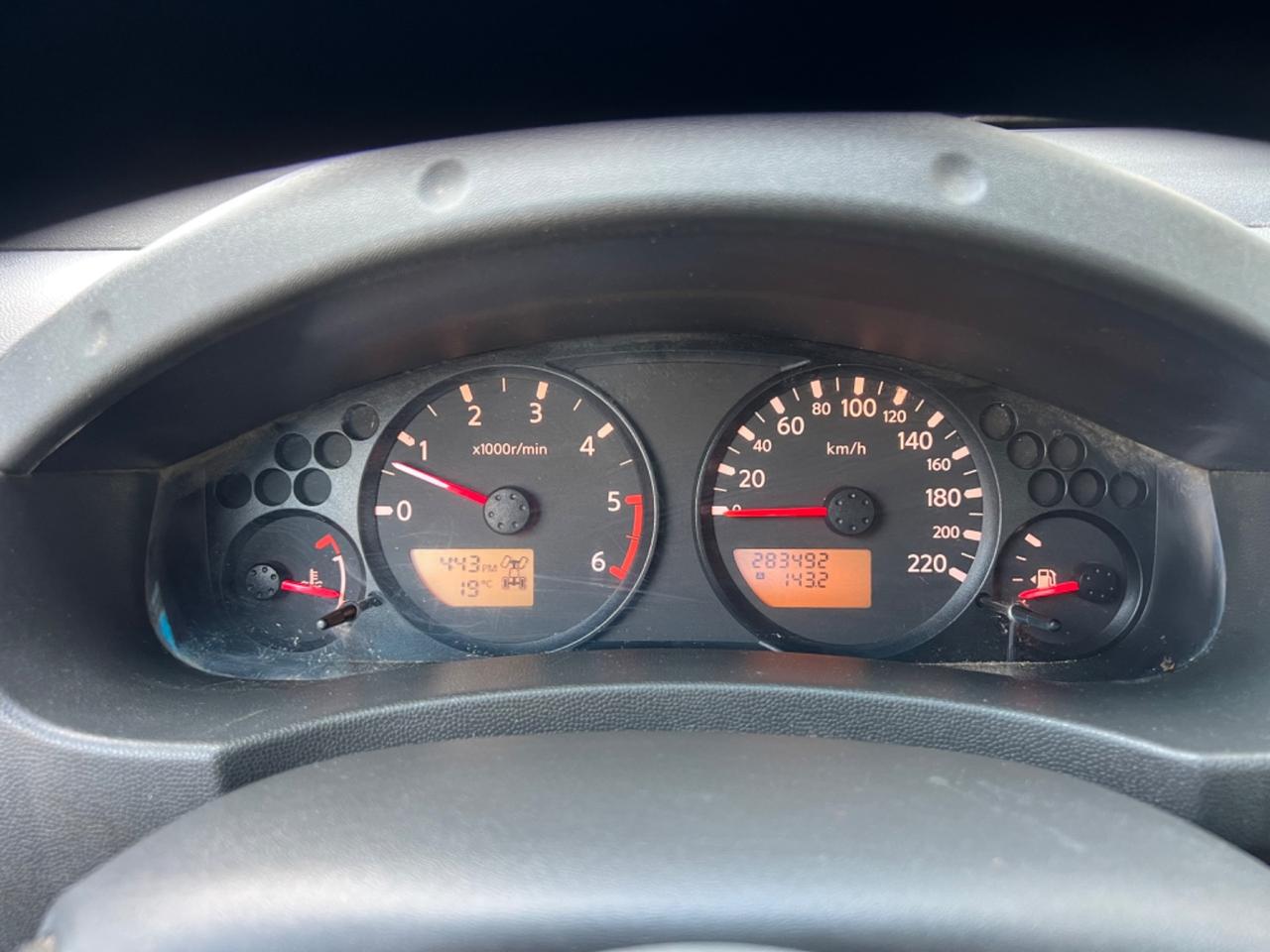 Nissan Navara 2.5 dCi 2 porte King Cab Sport