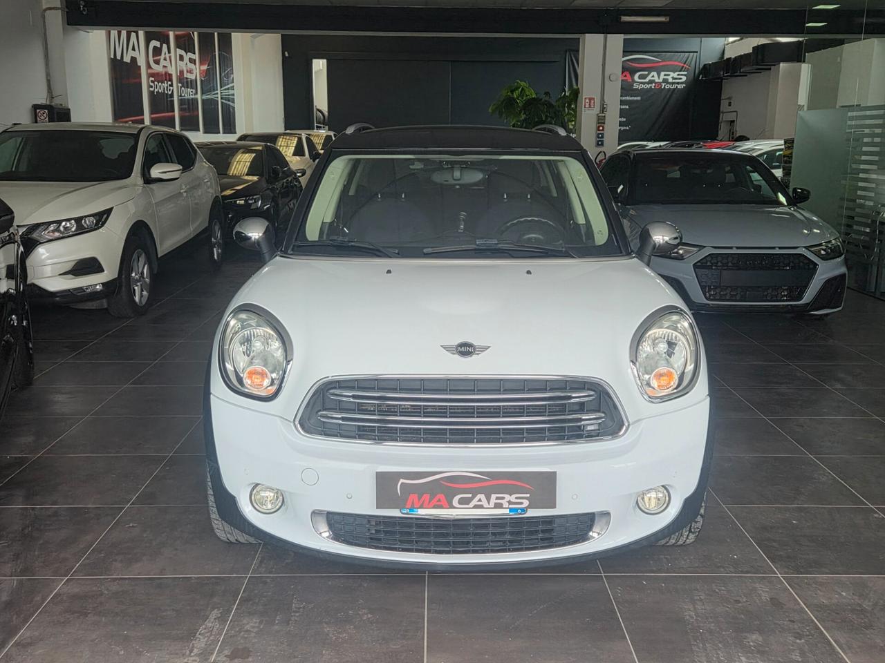 Mini Cooper Countryman 2.0 D Automatica