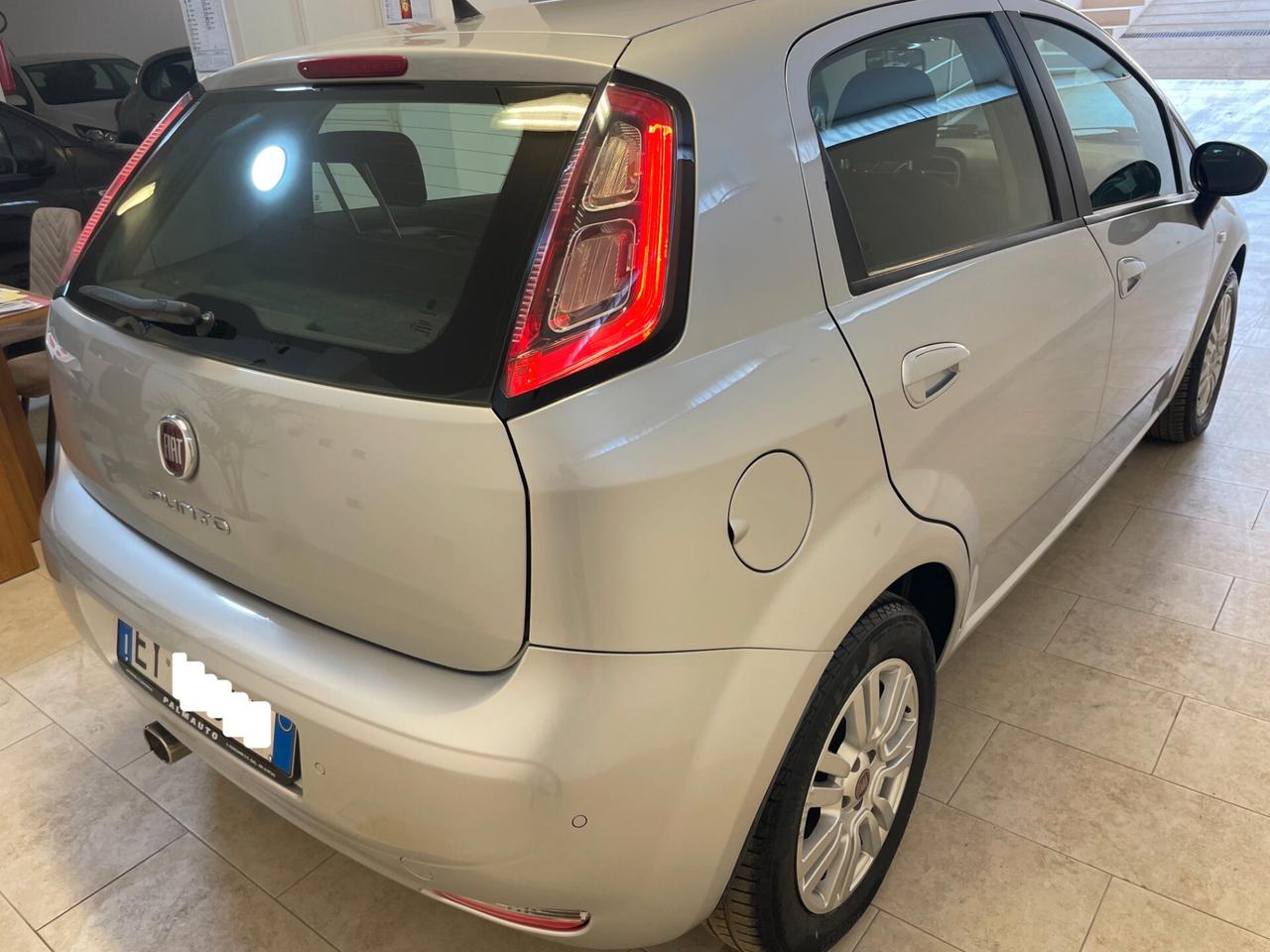 Fiat Punto 1.3 MJT II 85 CV Lounge FULL NEOPATENTATI TAGLIANDATA