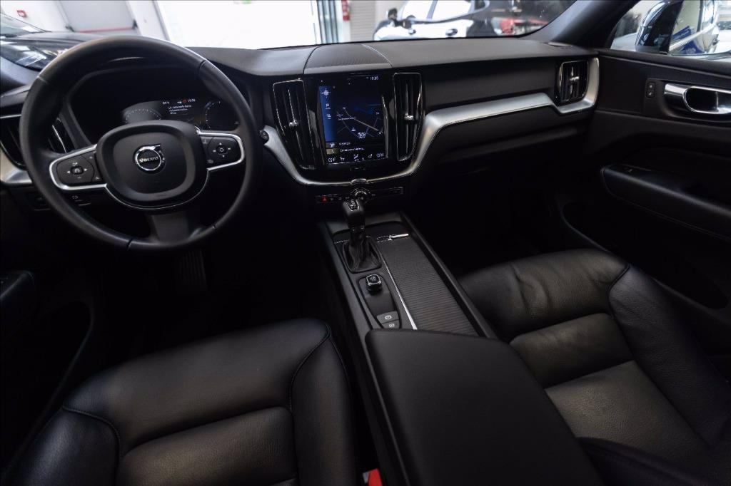 VOLVO XC60 2.0 d4 Business awd del 2018