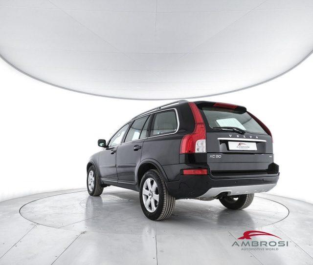 VOLVO XC90 D5 AWD Geartronic Momentum