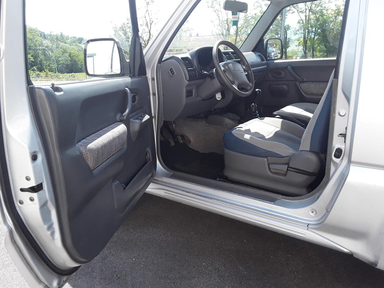 Suzuki Jimny 1.3i 16V cat 4WD JLX