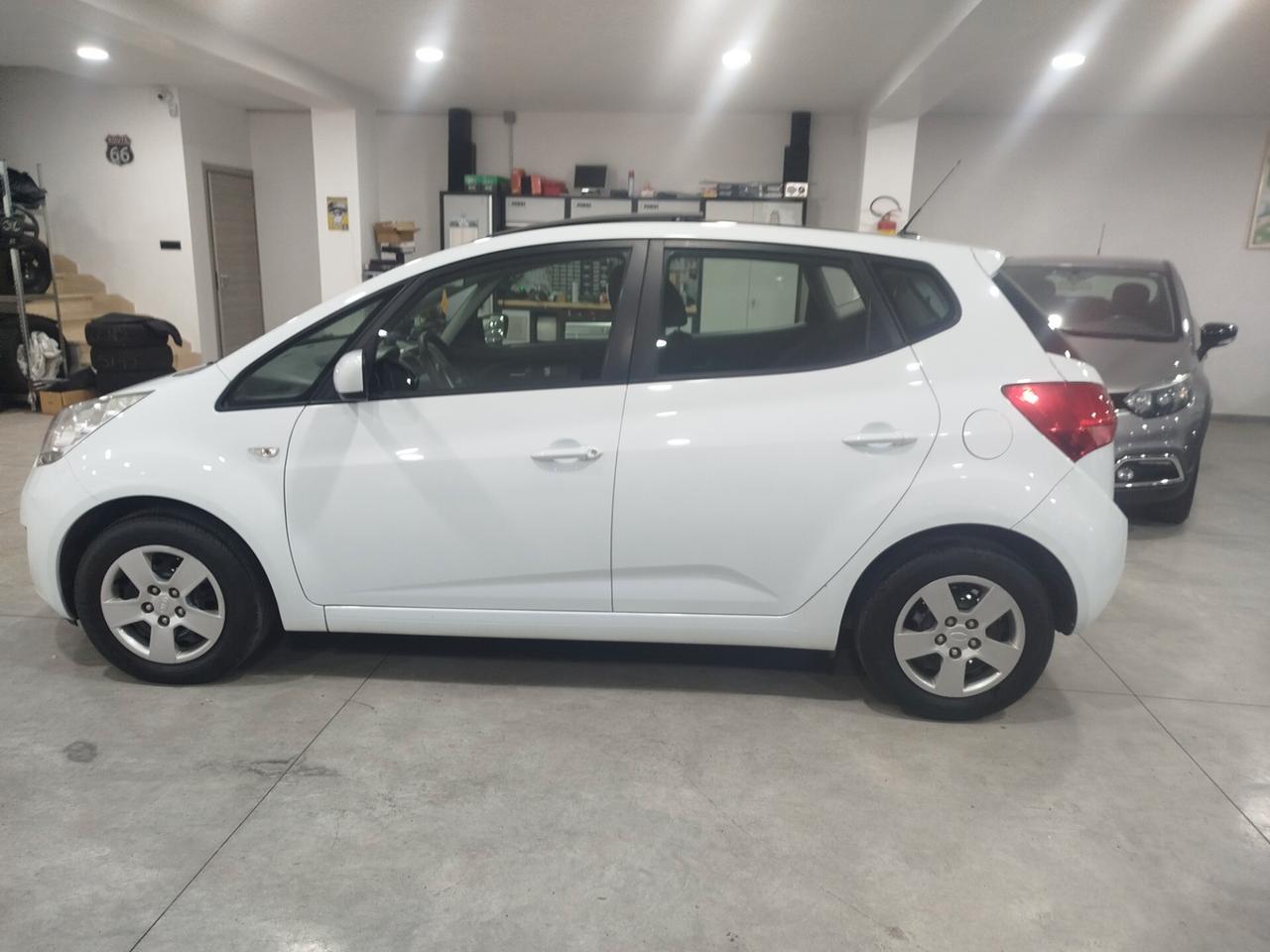 Kia Venga 1.4 CRDi 90CV Cool