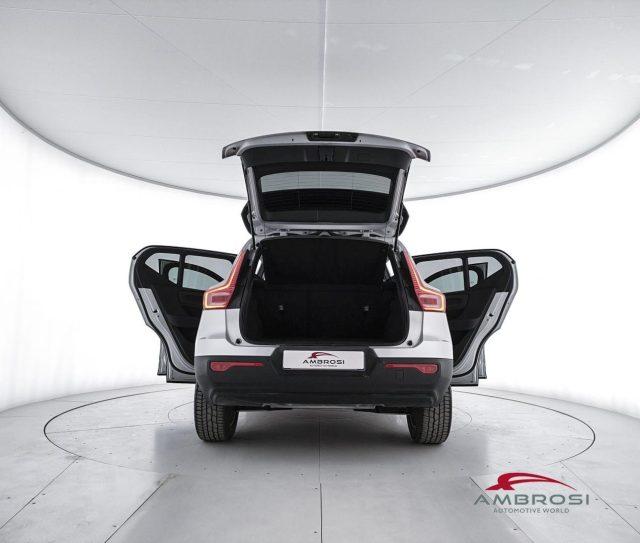 VOLVO XC40 D3 Geartronic R-design - PER OPERATORI DEL SETTORE