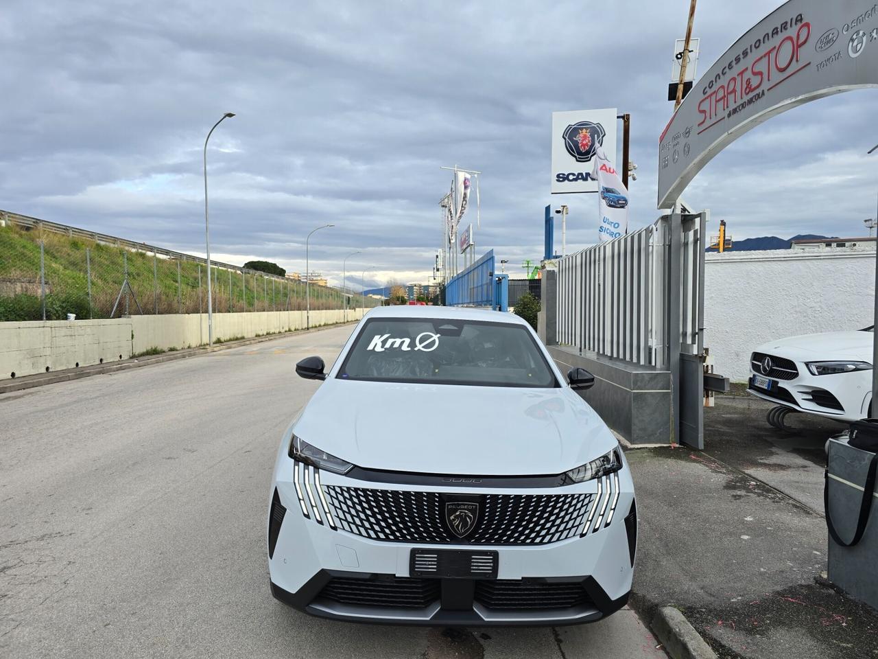 Peugeot 3008 Plug-in Hybrid 195 e-DCS7 Allure KM0