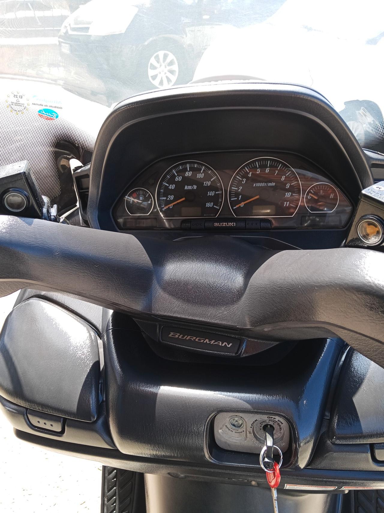 Suzuki Burgman 400