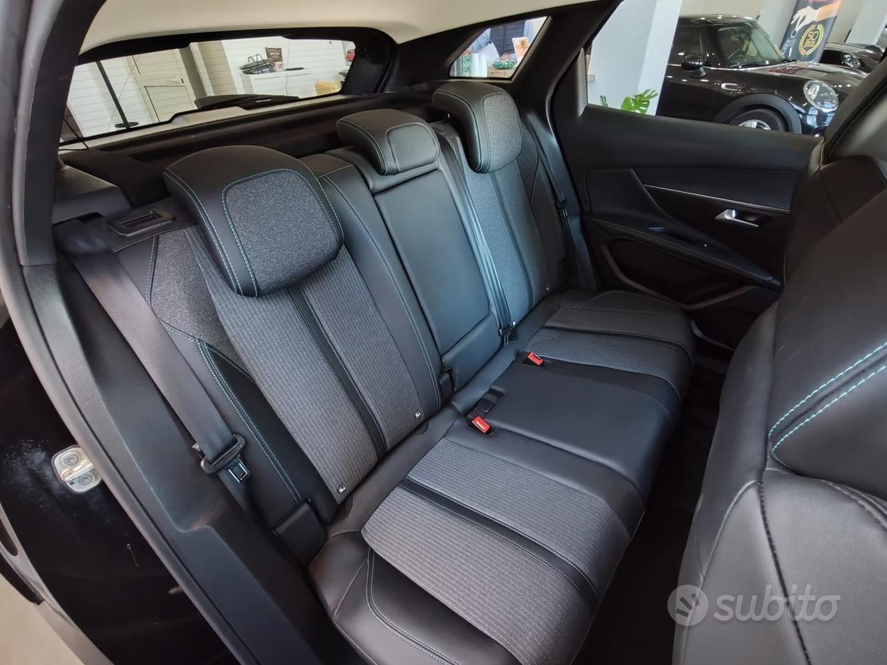 Peugeot 3008 BlueHDi 130 S&S EAT8 Allure 2021