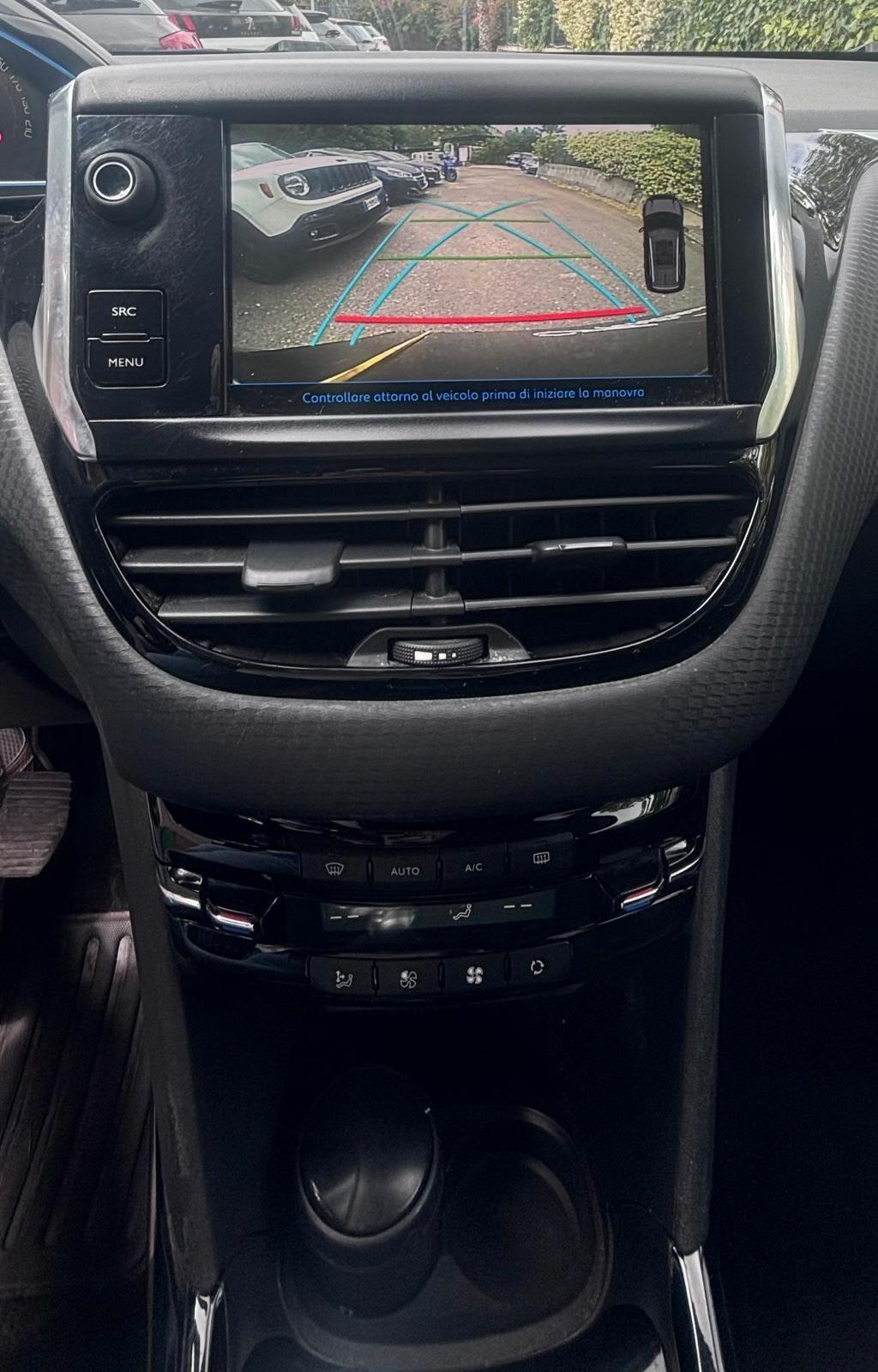 Peugeot 2008 BlueHDi 120 S&S Allure