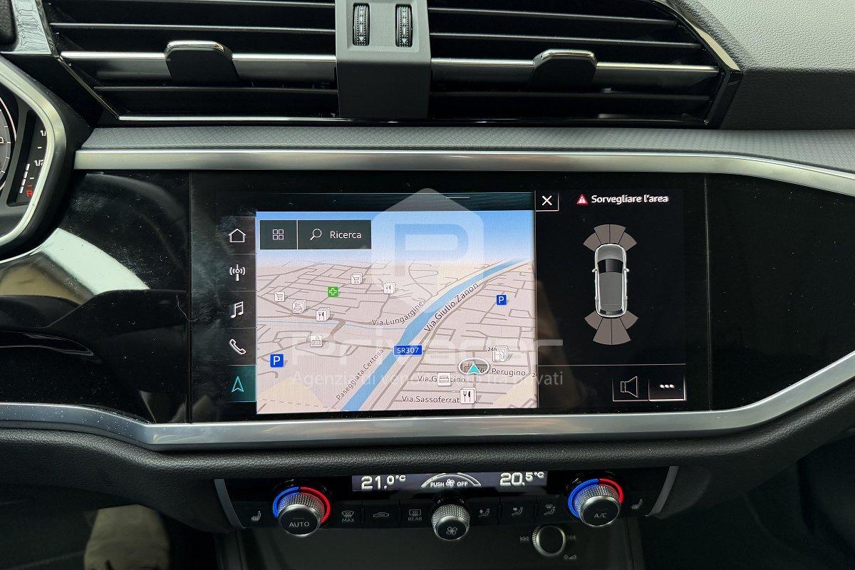 AUDI Q3 45 TFSI e S tronic Business