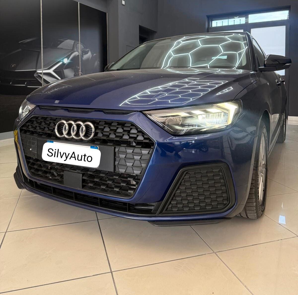 Audi A1 SPB 35 TFSI S tronic Identity Black