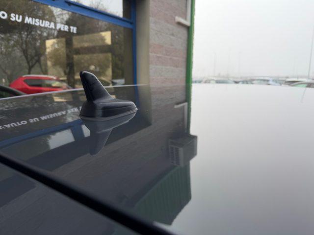 VOLKSWAGEN Golf 1.5 TSI 150CV DSG R-LINE UNIPROPRIETARIO