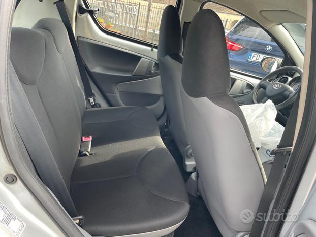 Toyota Aygo 5p 1.0 Sol FL