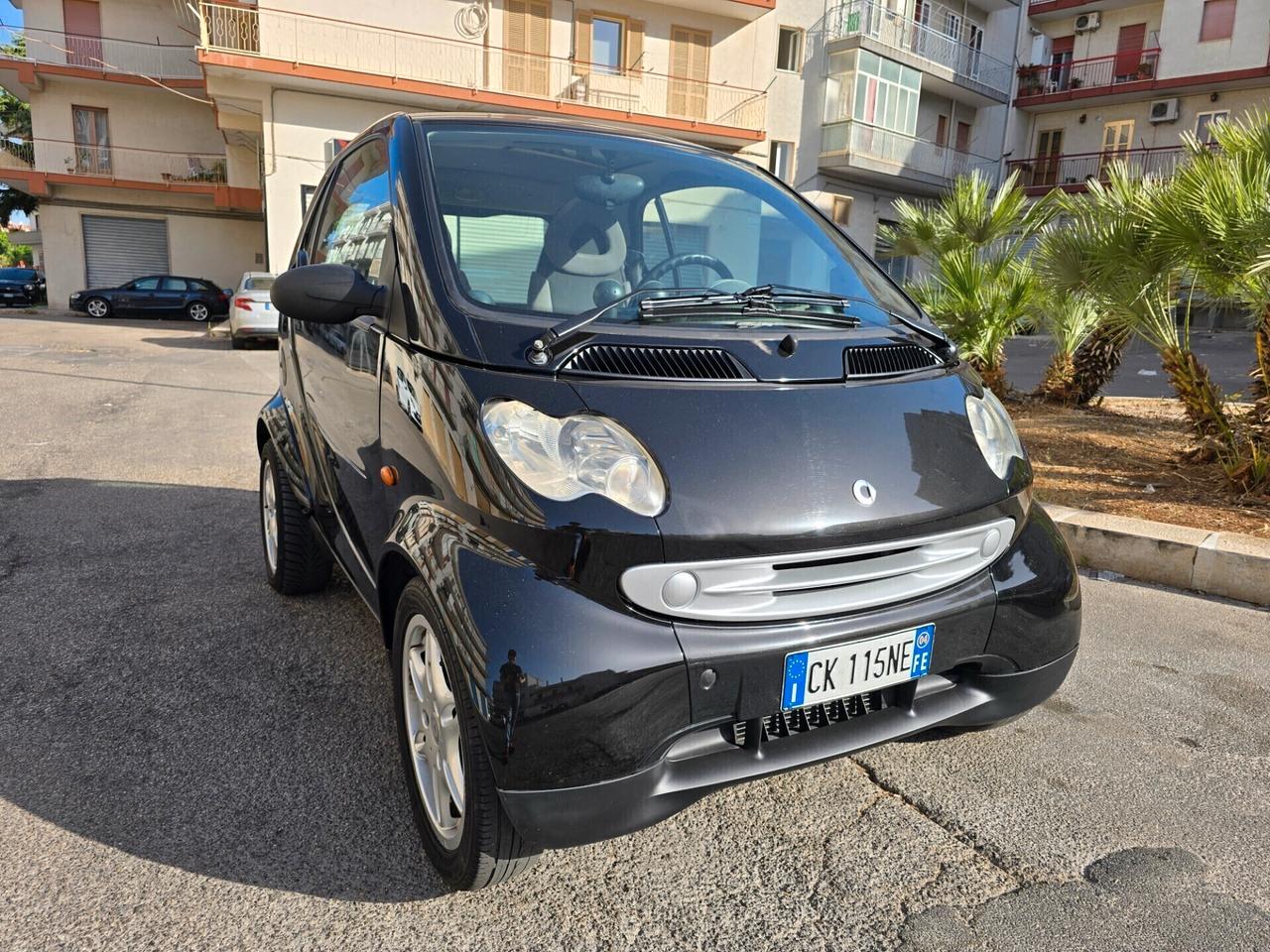 Smart ForTwo 700 coupé pulse (45 kW)