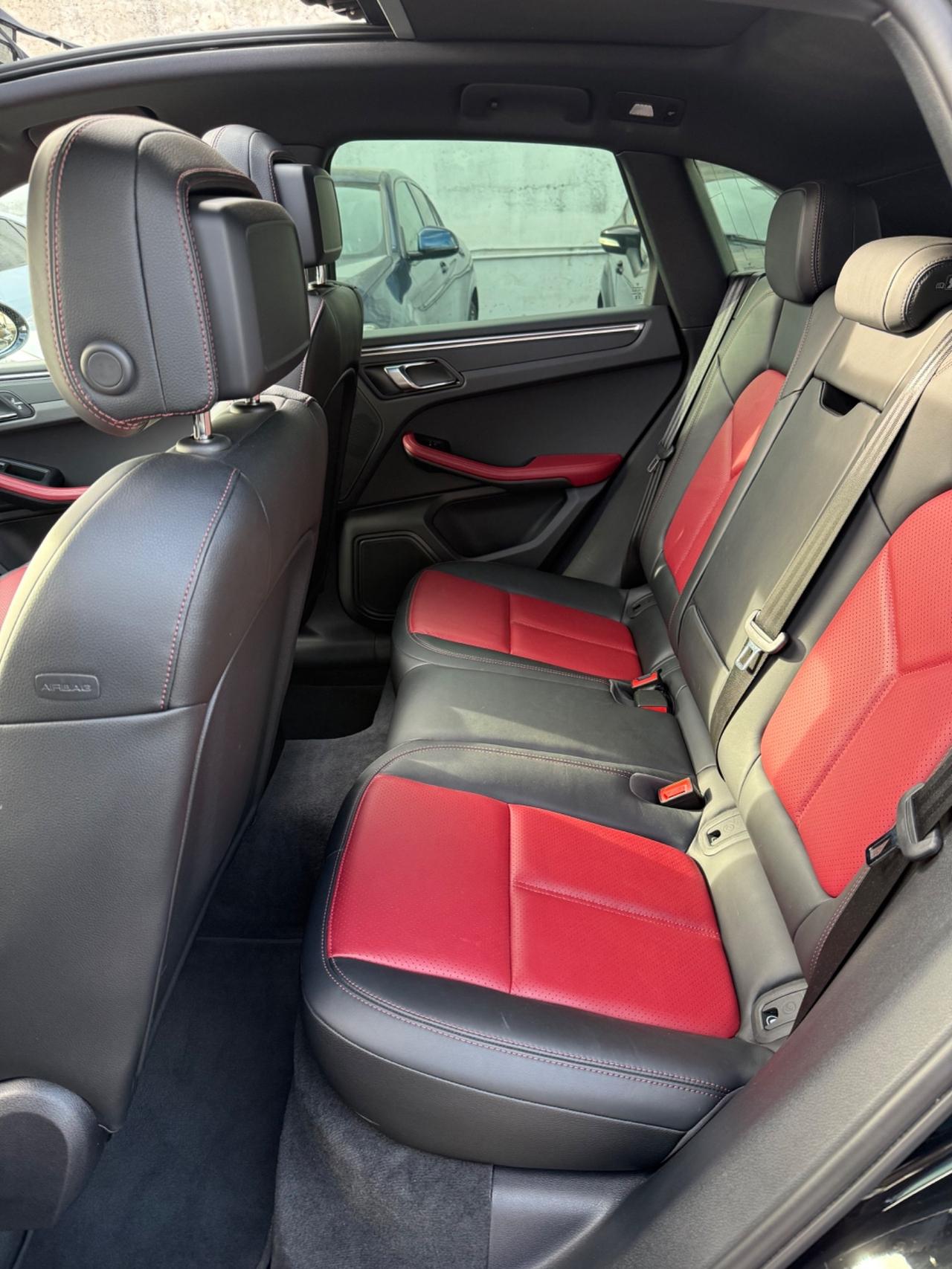 Porsche Macan 2.0