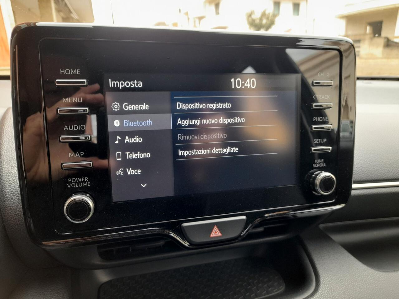 TOYOTA YARIS 1.5 HYBRID 5P BUSINESS