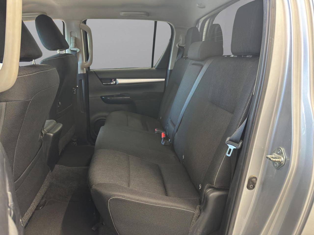 Toyota Hilux 2.4 d-4d DC 4x4 Lounge