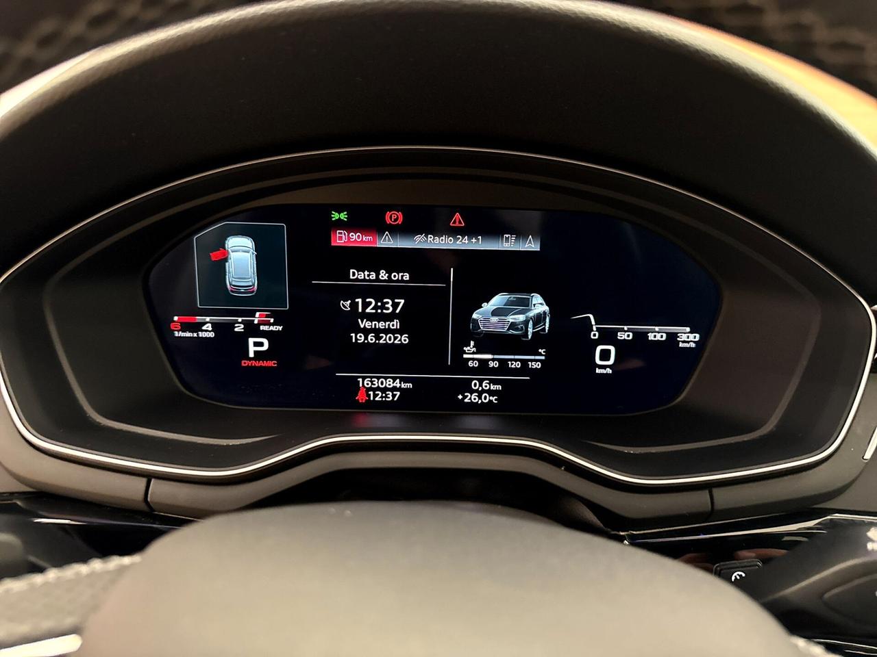 Audi A4 40 TDI quattro S tronic line edition