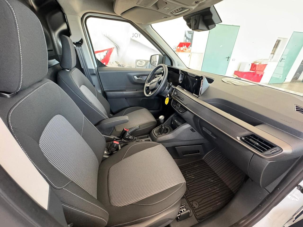 Ford Transit Courier - NUOVO