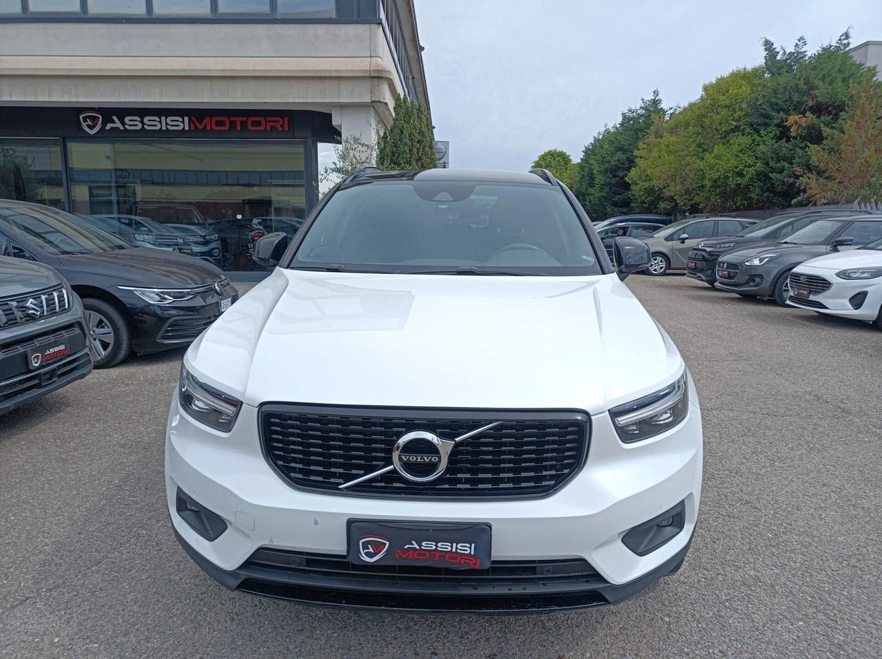 Volvo XC40 D4 AWD Geartronic R-design