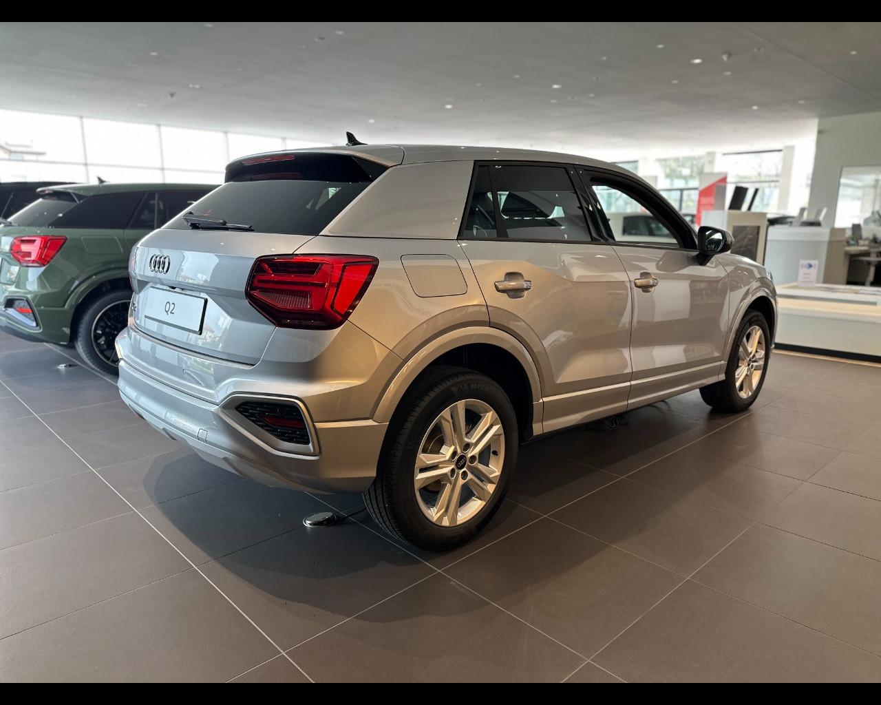 AUDI Q2 30 TDI S-TRONIC BUSINESS ADVANCED