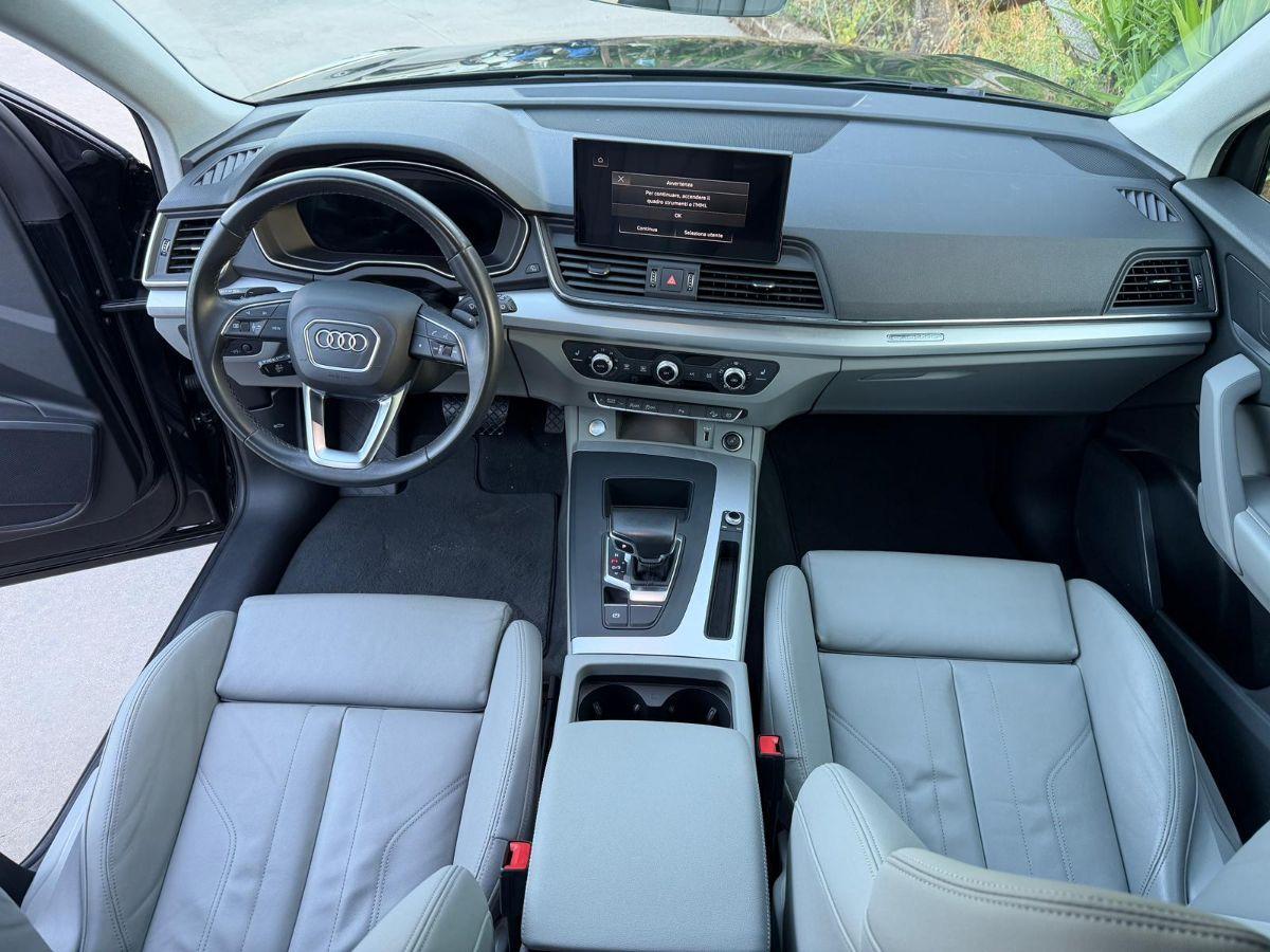 AUDI - Q5 - 40 TDI quattro S tronic S line