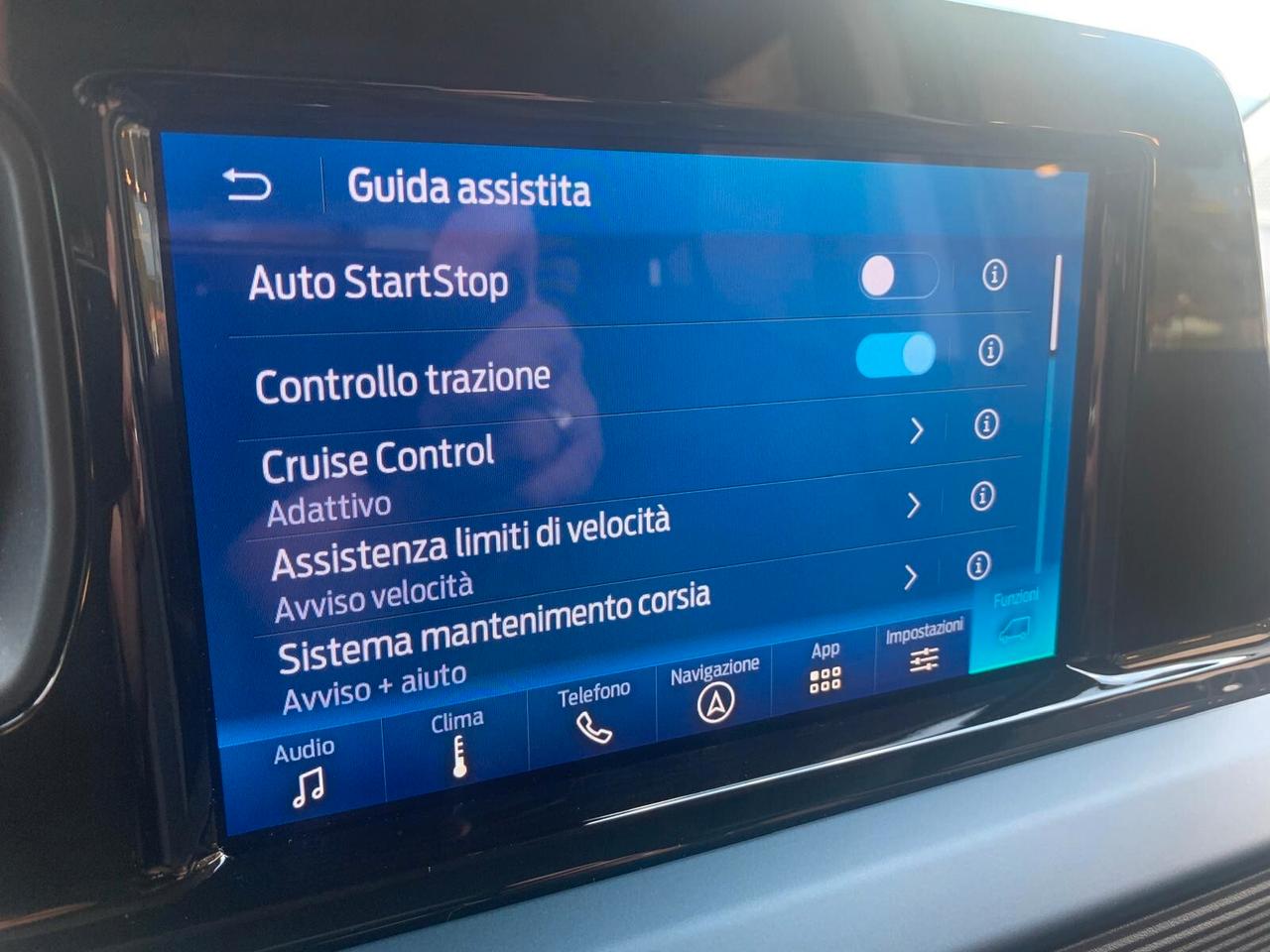 Ford Tourneo Courier 1.0 Active Unicop. 7 a garanzia