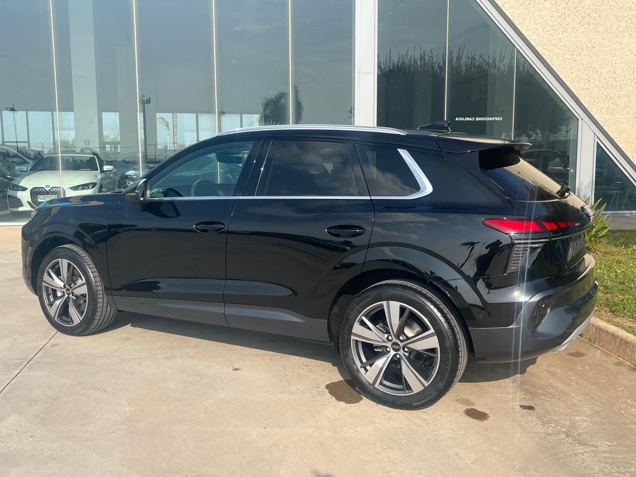 Audi Q3 TDI 110 kW S tronic Business Advanced possibilità noleggio no scoring