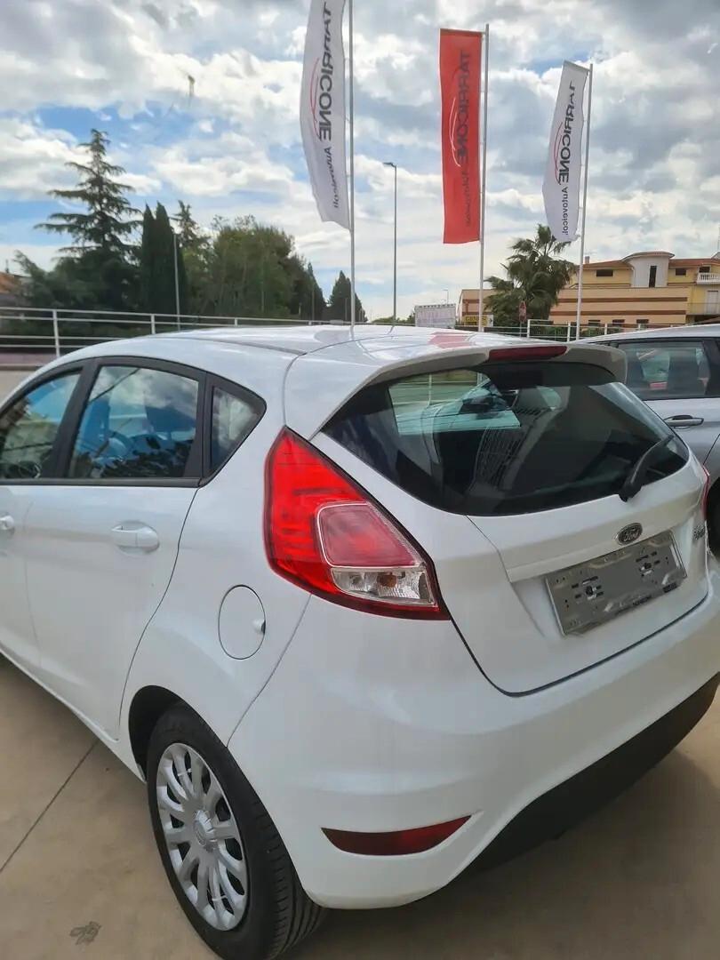 Ford Fiesta 1.2 60CV 5 porte