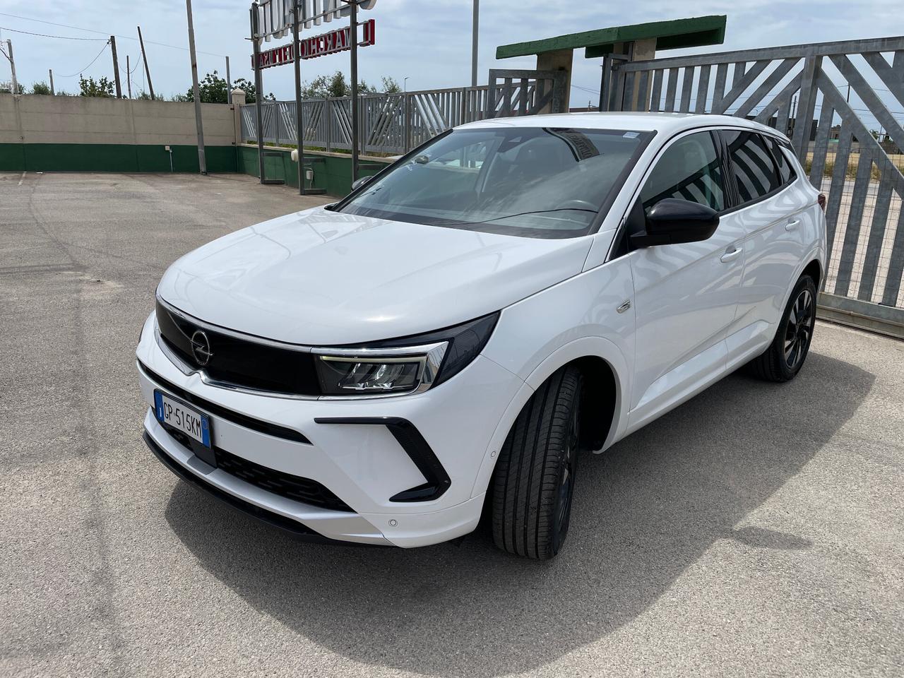 Opel Grandland 1.5 diesel 130cv Ecotec aut. Business Elegance