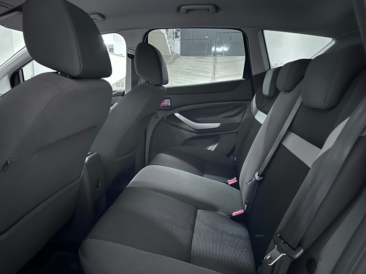 Ford Kuga Kuga+ 2.0 TDCi 140 CV 2WD DPF