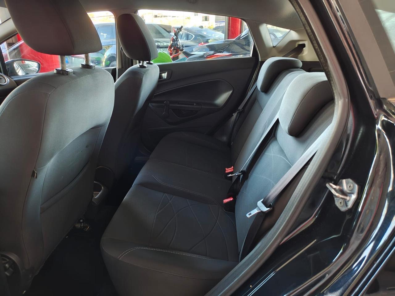 Ford Fiesta 1.4 5 porte GPL FINANZIABILE