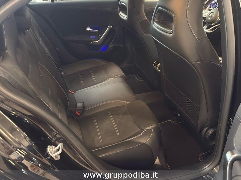 Mercedes-Benz Classe A - W177 2018 Diesel A 180 d Premium Night edition auto