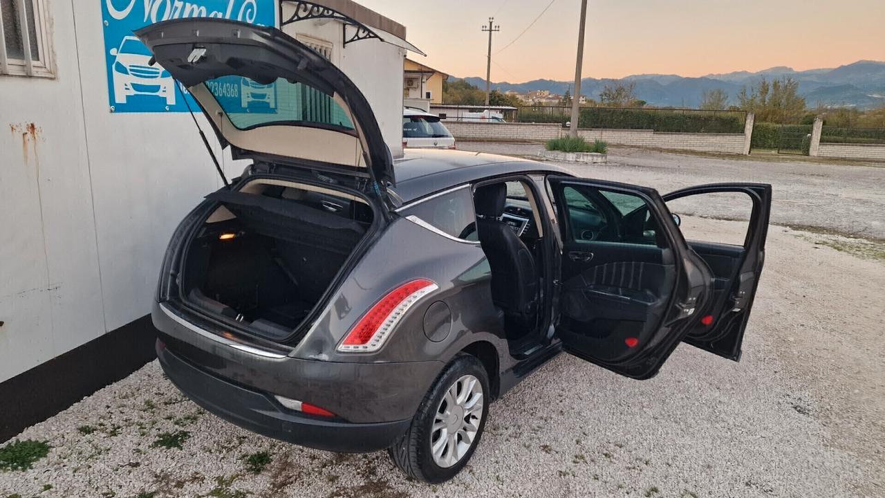 Lancia Delta 1.6 MJT