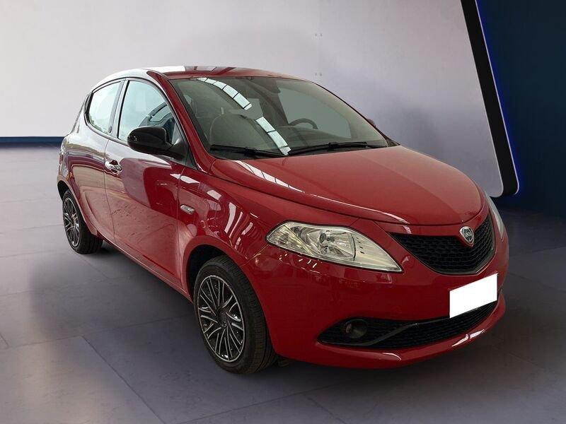 Lancia Ypsilon III 2015 1.0 hybrid Gold s&s 70cv