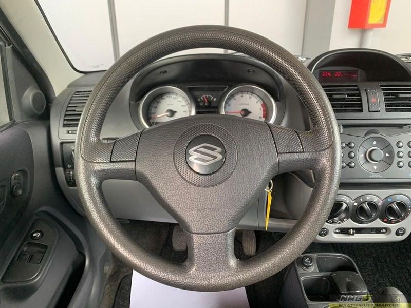 Suzuki Ignis Ignis 1.3 16V cat Standard