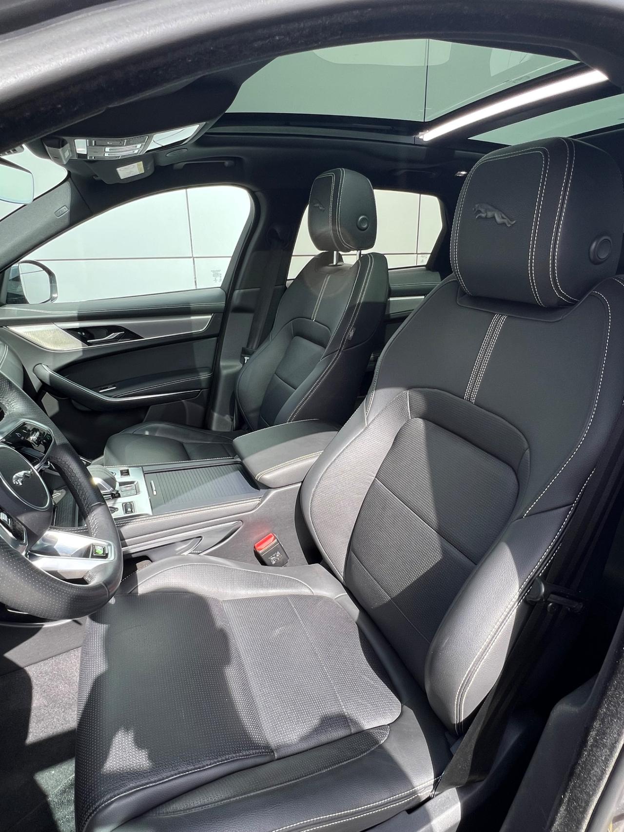 Jaguar F-Pace phev R-Dynamic S possibilità noleggio noscoring