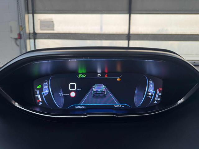 PEUGEOT 3008 BlueHDi 130 S&S EAT8 Allure